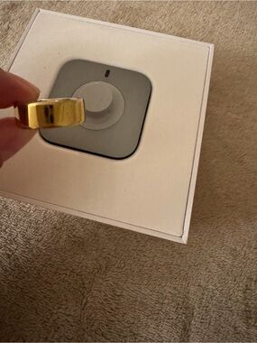 Oura Ring 4 Gold size 6